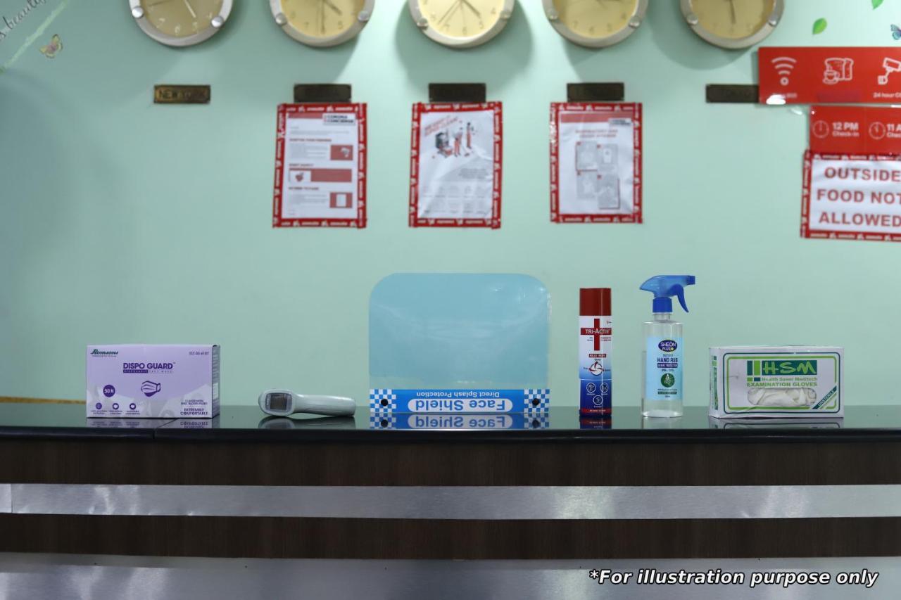 Hotel O Shri Sai Guest House Delhi Kültér fotó